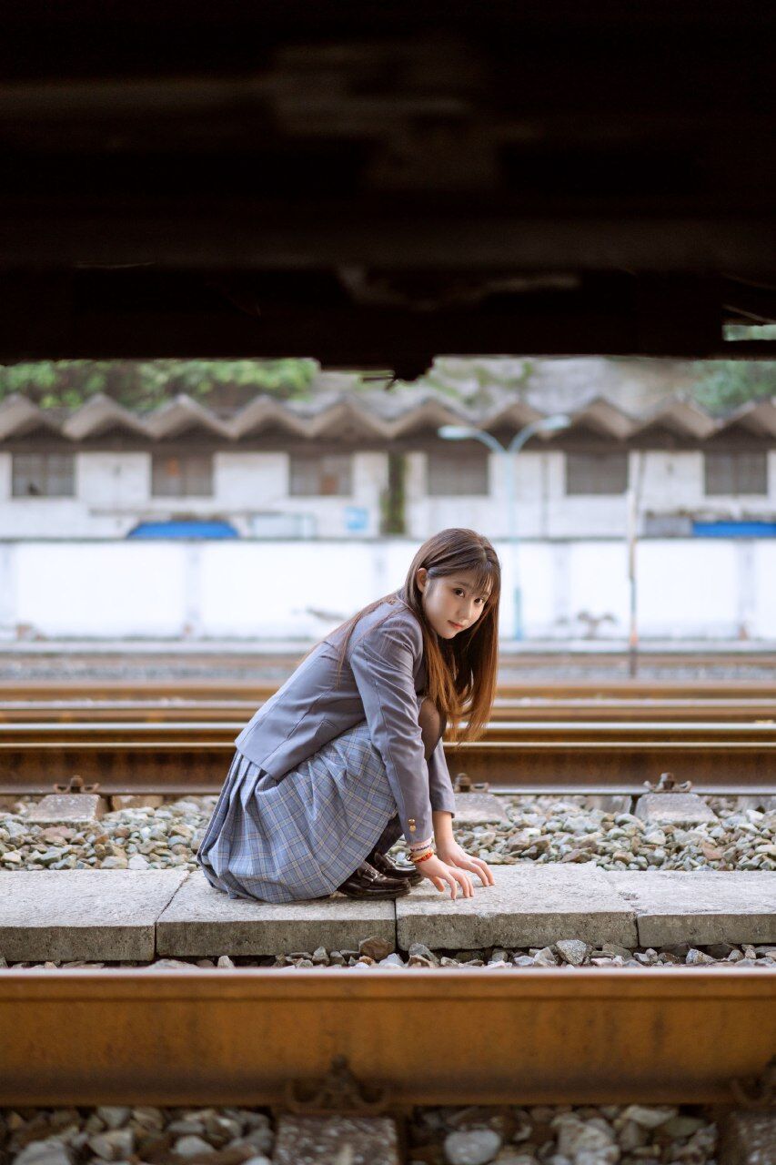 美图欣赏——姬镜酱 《私奔之制服》